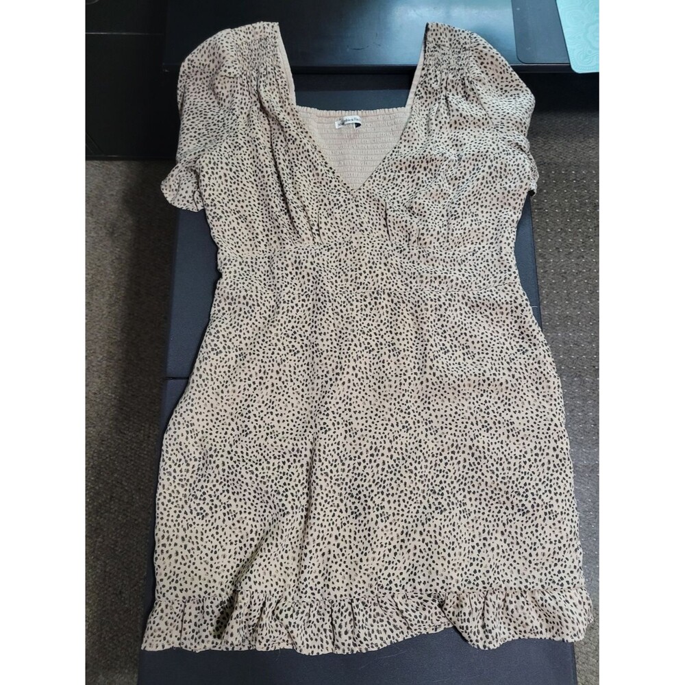 Abercrombie &Fitch Beige Dot Print V-Neck Puff Sleeve Dress